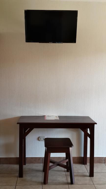 Hotel Los Cofrades Solola Room photo